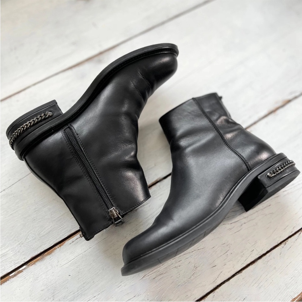 Aquatalia Addison Black Leather Chain Ankle Boots (Size 8) $595 Retail Italy - Picture 9 of 16